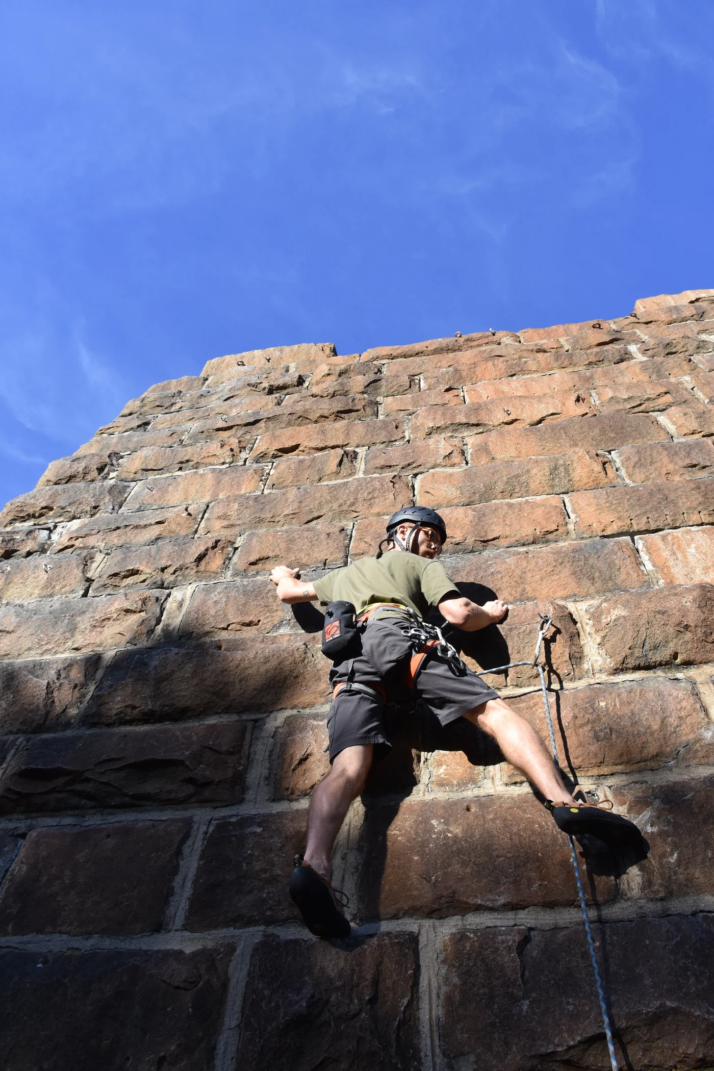 Climbing Pillar 1, second route — Civil War granite that became Richmond's training ground